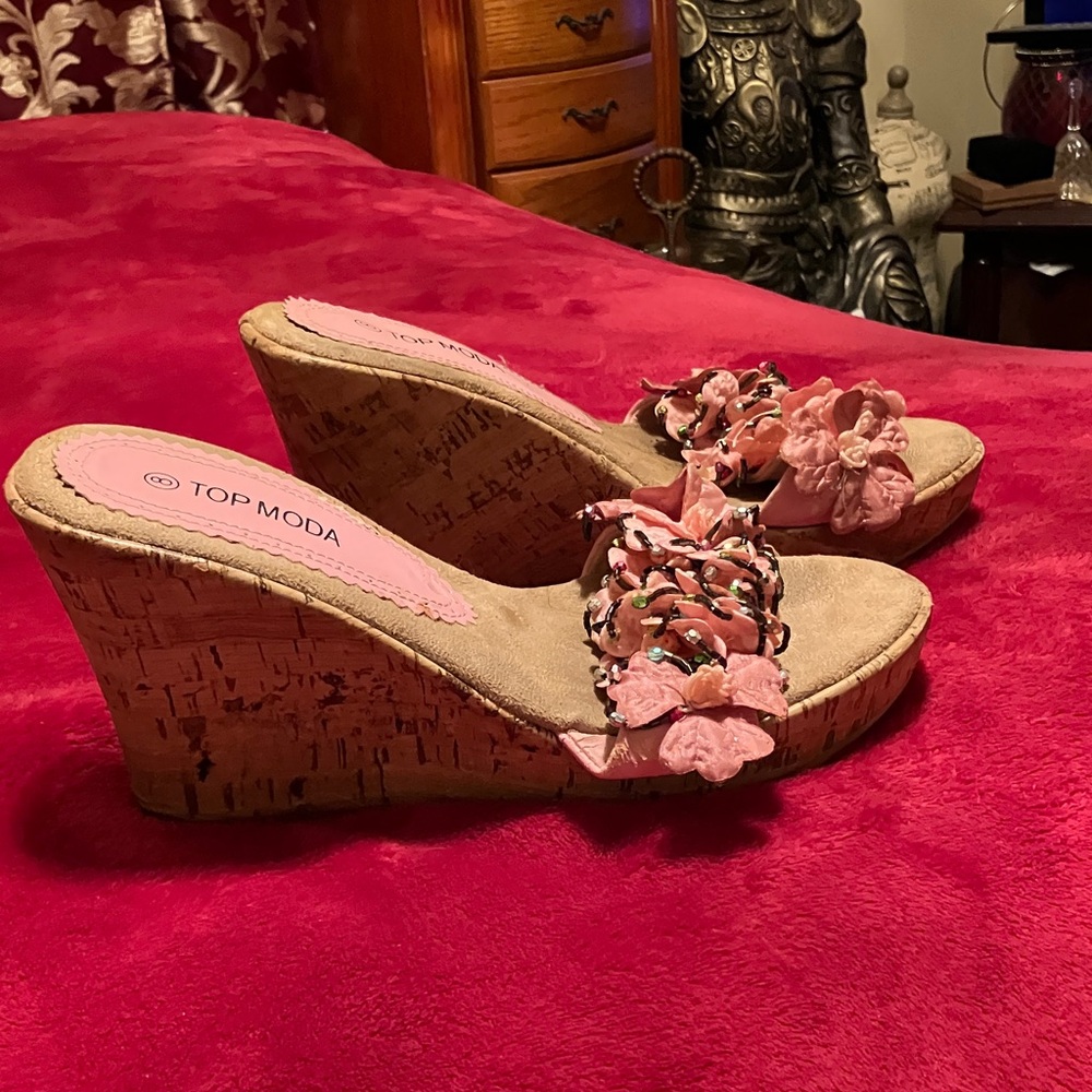 TOP Moda Floral Embellished Mules in Pink